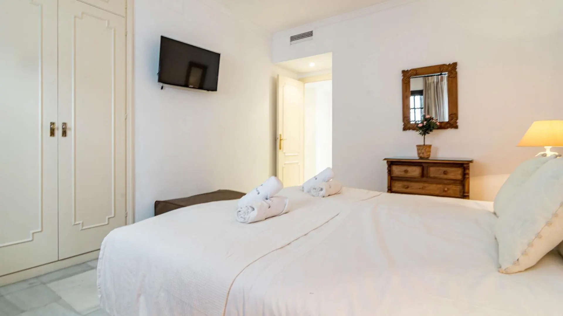Apartment Stunning 2 Bedroom Residence In Aldea Blanca Marbella Spain