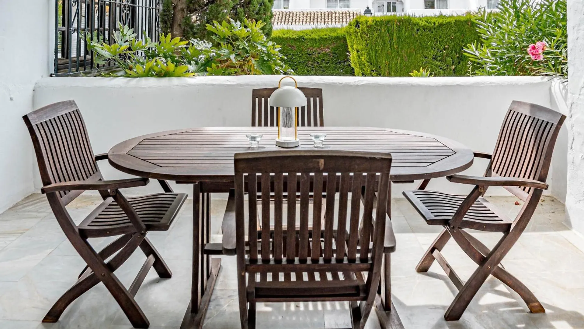 Stunning 2 Bedroom Residence In Aldea Blanca Marbella 0*,